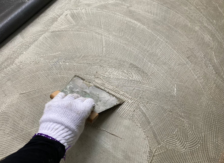 接着剤塗布・シート貼込